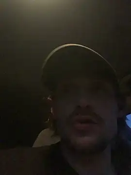 Snapshot of Midwestalpha chatting on 02-28-26, 12:22 Midwestalpha online show from 02-28-26, 12:22