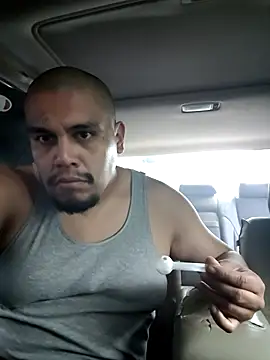 Snapshot of Stomps33 chatting on 11-12-25, 03:56 Stomps33 online show from 11-12-25, 03:56