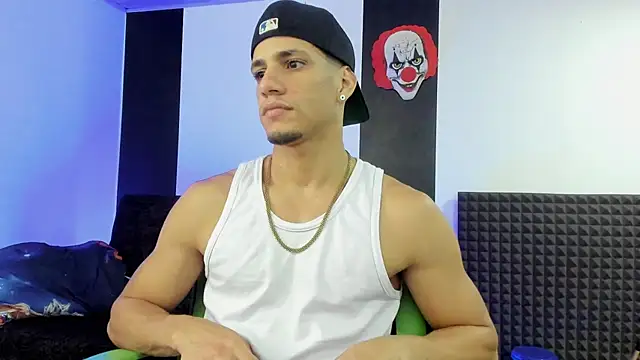 jhonnysnow17 online show from 02-08-25, 08:09