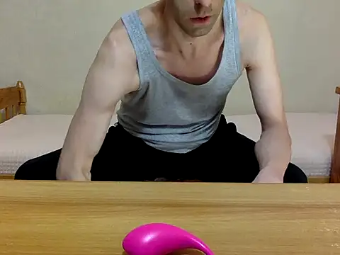 HandsomeAlfie online show from 10-05-25, 02:32