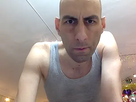 HandsomeAlfie online show from 03-09-26, 02:04