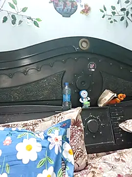 Poojabhabi101 online show from 10-25-25, 06:21