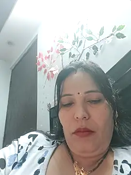 Poojabhabi101 online show from 11-14-25, 05:39