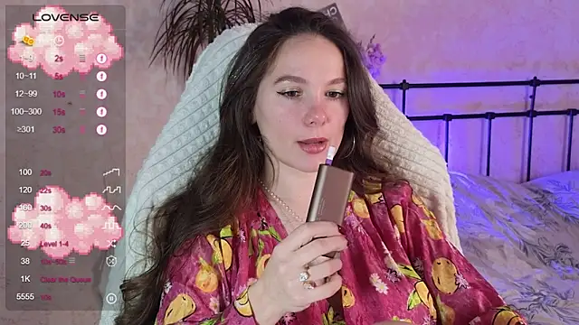 lil luna x online show from 04-28-26, 11:04