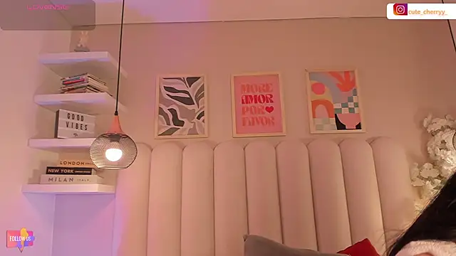 cute  cherry  online show from 10-25-25, 07:30