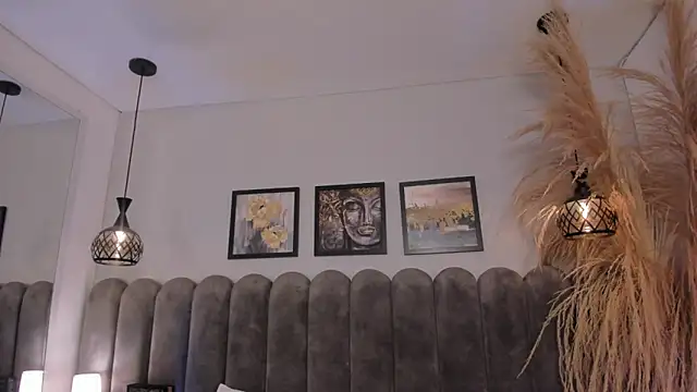 cute  cherry  online show from 04-07-26, 08:20