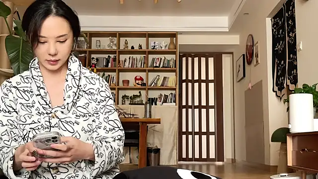 grandeeney online show from 11-03-25, 05:42