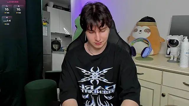 Vincent Strong online show from 04-12-26, 09:36