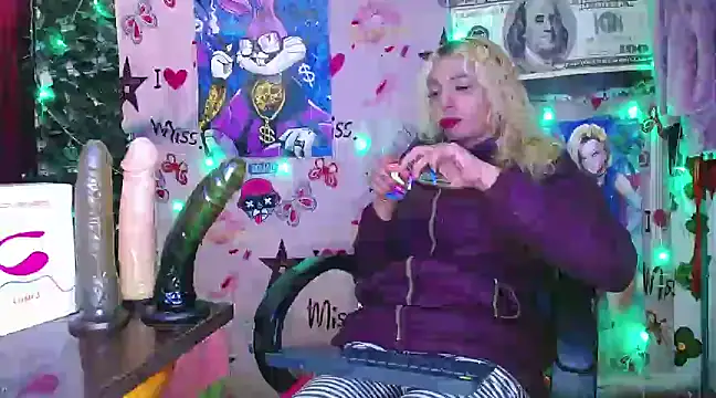 Snapshot of flaquita_corall chatting on 02-27-25, 05:02 flaquita corall online show from 02-27-25, 05:02