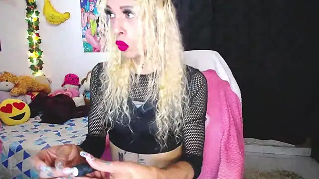 flaquita corall online show from 04-11-26, 06:12