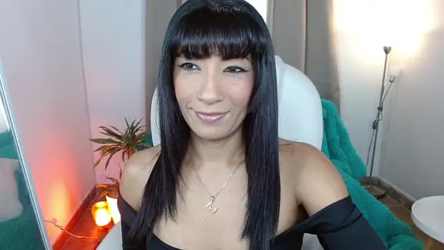 sofia perez    online show from 02-03-25, 08:03