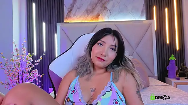 Happy tits online show from 11-21-25, 12:48