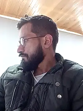 Snapshot of Andres_ramsey chatting on 03-10-25, 01:32 Andres ramsey online show from 03-10-25, 01:32