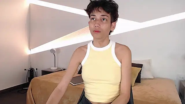 hot little bunny online show from 02-04-25, 09:20