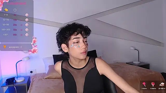 hot little bunny online show from 03-05-25, 11:38