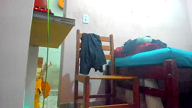 Snapshot of Novin18RJ chatting on 03-18-25, 08:03 Novin18RJ online show from 03-18-25, 08:03