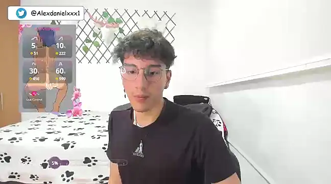 Snapshot of Jackson_Careyy chatting on 01-20-25, 10:59 Jackson Careyy online show from 01-20-25, 10:59