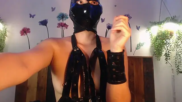 DaMikaela  online show from 01-23-25, 09:50