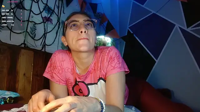 DaMikaela  online show from 10-17-25, 07:27