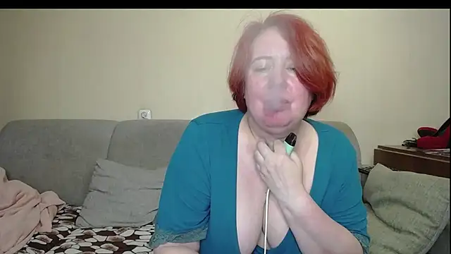 Snapshot of NikolRedMilf chatting on 09-11-25, 09:37 NikolRedMilf online show from 09-11-25, 09:37