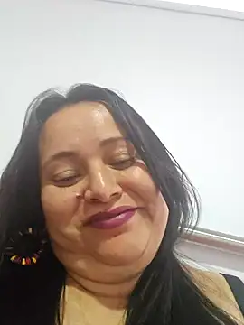 Snapshot of sammyEvans__ chatting on 03-07-25, 07:27 sammyEvans online show from 03-07-25, 07:27