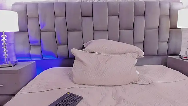 CinthiaCollins online show from 02-07-25, 12:09