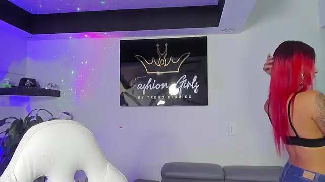 CinthiaCollins online show from 02-26-25, 04:45