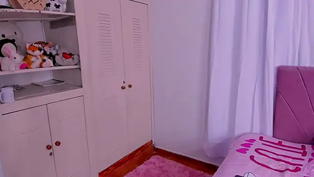 CinthiaCollins online show from 01-09-26, 08:10