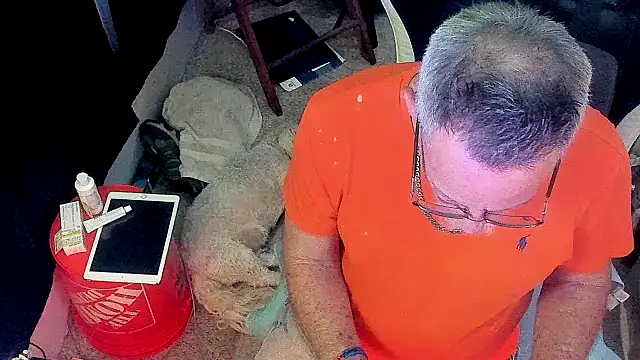 Daddysthick online show from 11-22-25, 01:04