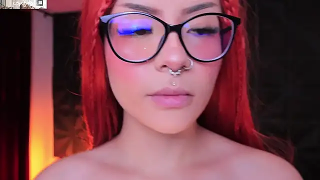 Snapshot of Misselektra__ chatting on 02-21-25, 04:18 Misselektra online show from 02-21-25, 04:18