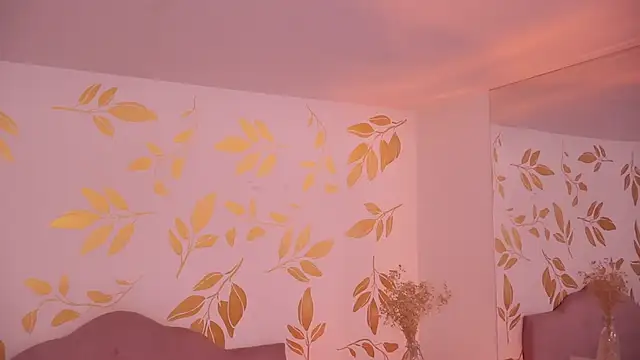 Snapshot of Misselektra__ chatting on 04-29-26, 05:11 Misselektra online show from 04-29-26, 05:11