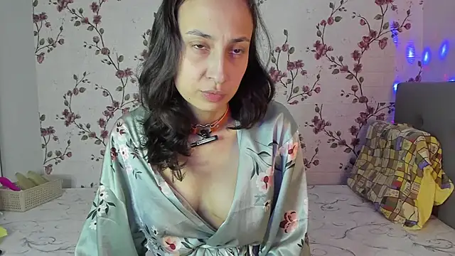 Alisagold90 online show from 10-29-25, 11:23