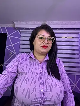 Snapshot of MiiaaJoness chatting on 04-15-26, 04:58 MiiaaJoness online show from 04-15-26, 04:58