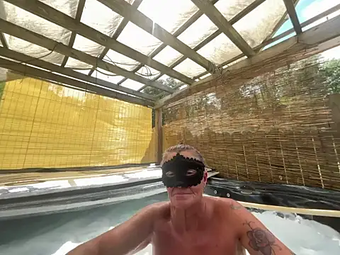 Snapshot of prainxxx22 chatting on 10-02-25, 06:26 prainxxx22 online show from 10-02-25, 06:26