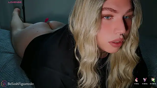 IsabellaFigueredo   online show from 11-18-25, 12:27