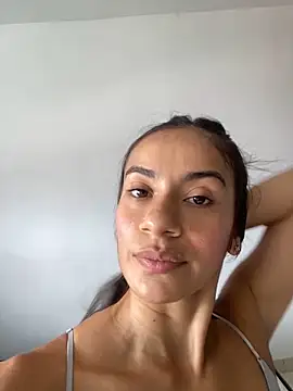 Snapshot of ayy_falcon chatting on 02-19-25, 05:38 ayy falcon online show from 02-19-25, 05:38