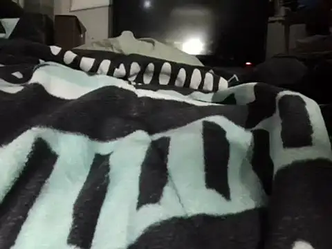 Snapshot of Duedraad chatting on 12-17-25, 02:56 Duedraad online show from 12-17-25, 02:56