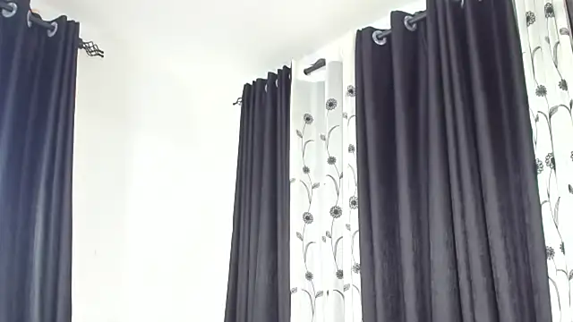 Yummy squirter online show from 01-07-25, 10:19