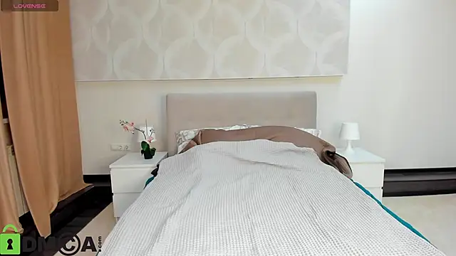 Donna Evans online show from 11-14-25, 11:57