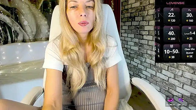 Eva Melow online show from 02-21-25, 04:37