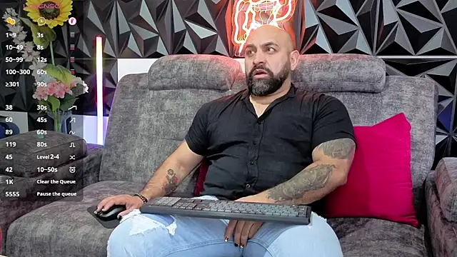 Snapshot of JD-69 chatting on 02-10-26, 08:13 JD-69 online show from 02-10-26, 08:13