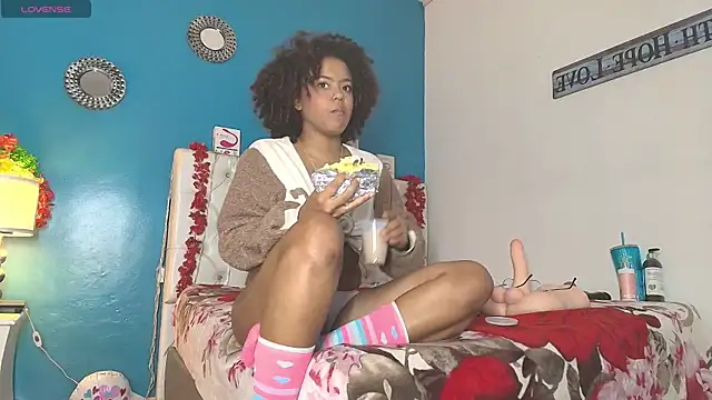 Eylend Lisboa online show from 02-15-25, 03:28