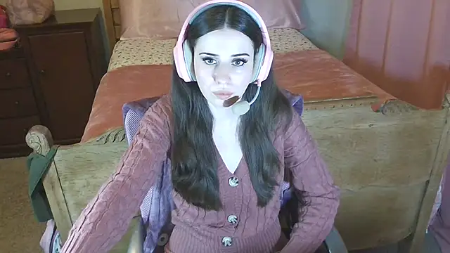 alisonfields online show from 03-06-26, 01:40