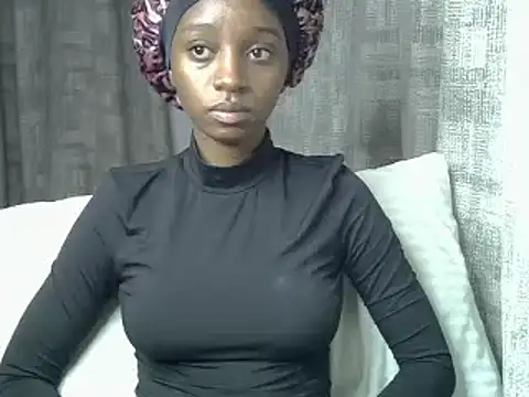 Snapshot of Enkarxx chatting on 09-10-25, 05:02 Enkarxx online show from 09-10-25, 05:02