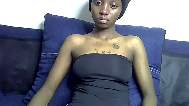 Snapshot of Enkarxx chatting on 02-22-26, 12:23 Enkarxx online show from 02-22-26, 12:23