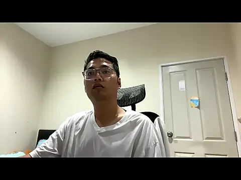 Snapshot of tcafe9418 chatting on 11-19-25, 02:28 tcafe9418 online show from 11-19-25, 02:28