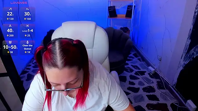 NiickyJones online show from 09-26-25, 01:48