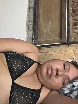 Dellyyymusic online show from 04-12-26, 08:14