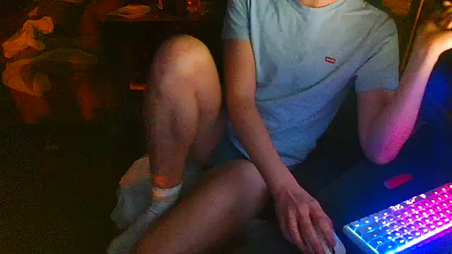 Str8boyy online show from 01-01-25, 03:34