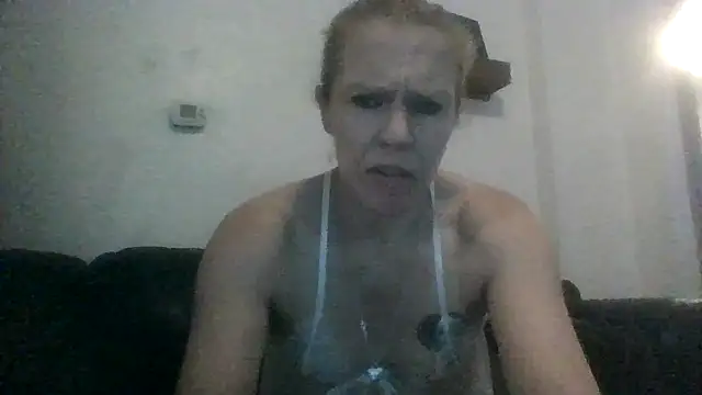 lisamatty4601 online show from 10-11-25, 11:36